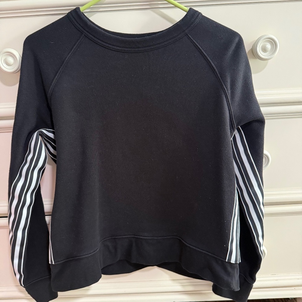 Athleta women’s sweatshirt, size small
